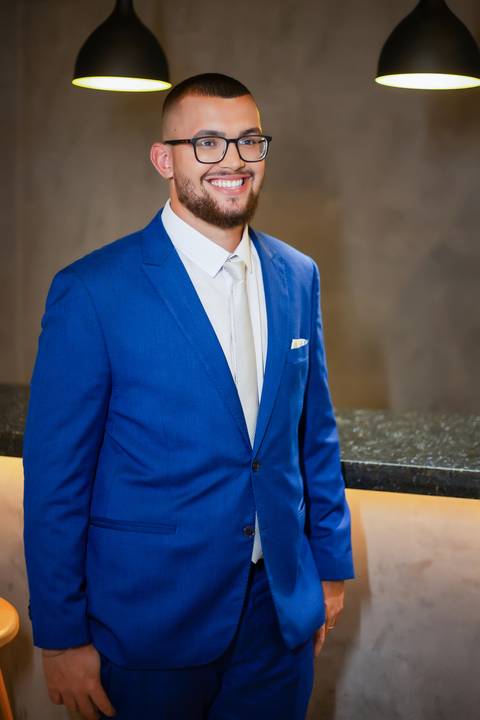 casamento-casa-fotografo-de-casamento-daniel-custodio-fotografias-noiva-noivo-madrinha-padrinho-vestido-make-cabelo-maquiagem-buque-mãe-pai-love-cerimonial-cerimonia-igreja-aliança-padre-buffet-DJ-familia-uberlandia-minas-gerias-brasil-foto-amor-brinde-'