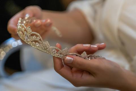 casamento-casa-fotografo-de-casamento-daniel-custodio-fotografias-noiva-noivo-madrinha-padrinho-vestido-make-cabelo-maquiagem-buque-mãe-pai-love-cerimonial-cerimonia-igreja-aliança-padre-buffet-DJ-familia-uberlandia-minas-gerias-brasil-foto-amor-brinde-'