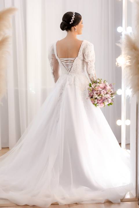 casamento-casa-fotografo-de-casamento-daniel-custodio-fotografias-noiva-noivo-madrinha-padrinho-vestido-make-cabelo-maquiagem-buque-mãe-pai-love-cerimonial-cerimonia-igreja-aliança-padre-buffet-DJ-familia-uberlandia-minas-gerias-brasil-foto-amor-brinde-'