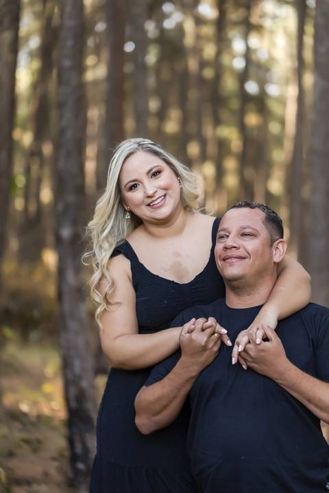 casamento-casa-fotografo-de-casamento-daniel-custodio-fotografias-noiva-noivo-madrinha-padrinho-vestido-make-cabelo-maquiagem-buque-mãe-pai-love-cerimonial-cerimonia-igreja-aliança-padre-buffet-DJ-familia-uberlandia-minas-gerias-brasil-foto-amor-brinde-'