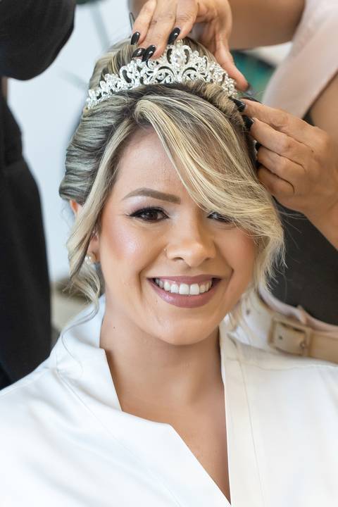 casamento-casa-fotografo-de-casamento-daniel-custodio-fotografias-noiva-noivo-madrinha-padrinho-vestido-make-cabelo-maquiagem-buque-mãe-pai-love-cerimonial-cerimonia-igreja-aliança-padre-buffet-DJ-familia-uberlandia-minas-gerias-brasil-foto-amor-brinde-'