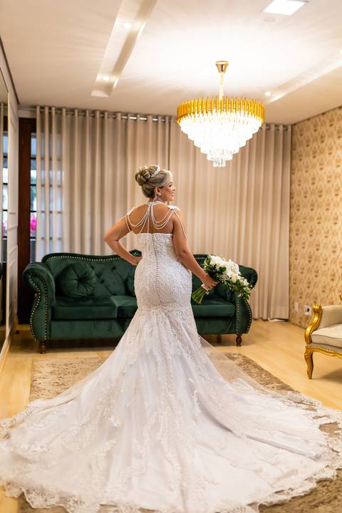 casamento-casa-fotografo-de-casamento-daniel-custodio-fotografias-noiva-noivo-madrinha-padrinho-vestido-make-cabelo-maquiagem-buque-mãe-pai-love-cerimonial-cerimonia-igreja-aliança-padre-buffet-DJ-familia-uberlandia-minas-gerias-brasil-foto-amor-brinde-'