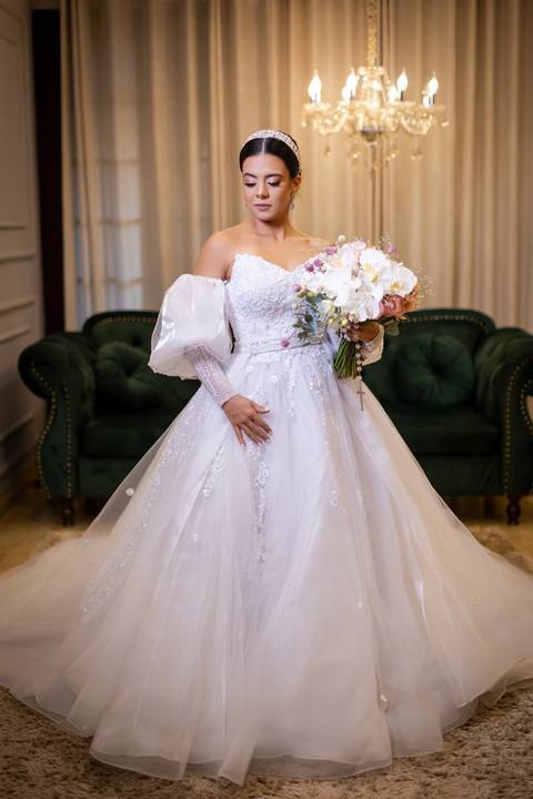 casamento-casa-fotografo-de-casamento-daniel-custodio-fotografias-noiva-noivo-madrinha-padrinho-vestido-make-cabelo-maquiagem-buque-mãe-pai-love-cerimonial-cerimonia-igreja-aliança-padre-buffet-DJ-familia-uberlandia-minas-gerias-brasil-foto-amor-brinde-'