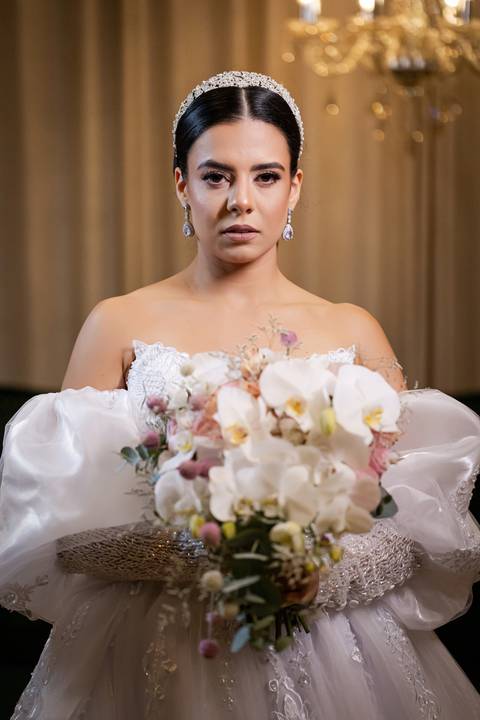 casamento-casa-fotografo-de-casamento-daniel-custodio-fotografias-noiva-noivo-madrinha-padrinho-vestido-make-cabelo-maquiagem-buque-mãe-pai-love-cerimonial-cerimonia-igreja-aliança-padre-buffet-DJ-familia-uberlandia-minas-gerias-brasil-foto-amor-brinde-'