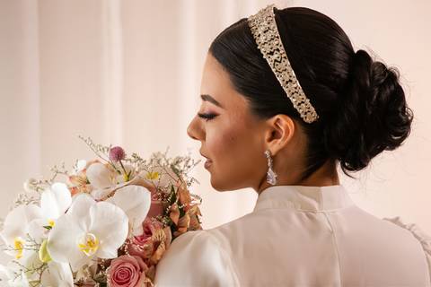 casamento-casa-fotografo-de-casamento-daniel-custodio-fotografias-noiva-noivo-madrinha-padrinho-vestido-make-cabelo-maquiagem-buque-mãe-pai-love-cerimonial-cerimonia-igreja-aliança-padre-buffet-DJ-familia-uberlandia-minas-gerias-brasil-foto-amor-brinde-'