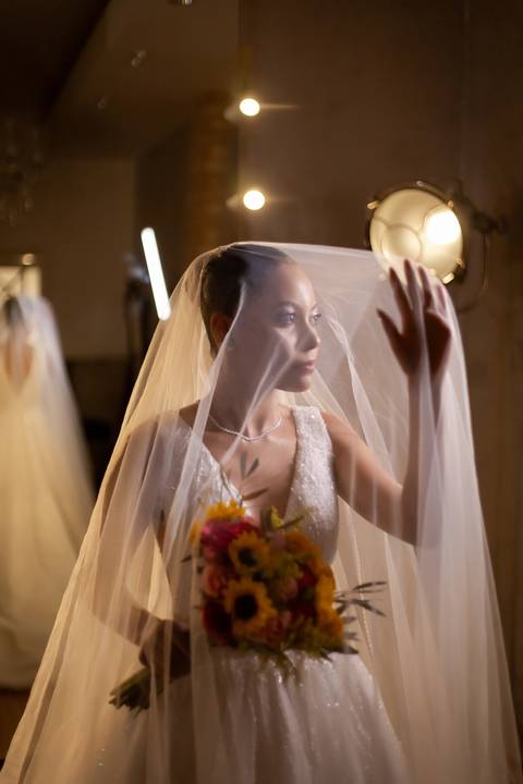 casamento-casa-fotografo-de-casamento-daniel-custodio-fotografias-noiva-noivo-madrinha-padrinho-vestido-make-cabelo-maquiagem-buque-mãe-pai-love-cerimonial-cerimonia-igreja-aliança-padre-buffet-DJ-familia-uberlandia-minas-gerias-brasil-foto-amor-brinde-'