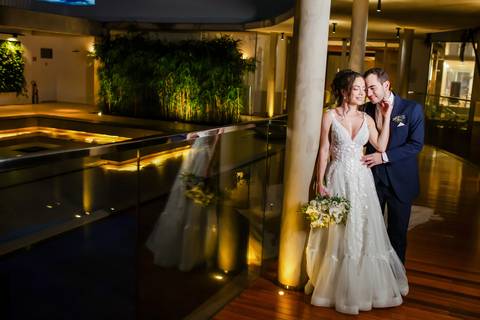 casamento-casar-noiva-make-off-hotel-vestido-buque-madrinha-mae-aliança-noivo-terno-igreja-civil-uberlandia-daniel-custodio-fotografias-fotos-wedding-buffet-chacara-po-do-sol-cerimonial-cerimonia-dj-padrinhos-festa-dança-filmagem-instagram-reels-maquiagem'