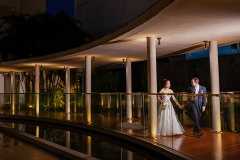 casamento-casar-noiva-make-off-hotel-vestido-buque-madrinha-mae-aliança-noivo-terno-igreja-civil-uberlandia-daniel-custodio-fotografias-fotos-wedding-buffet-chacara-po-do-sol-cerimonial-cerimonia-dj-padrinhos-festa-dança-filmagem-instagram-reels-maquiagem'