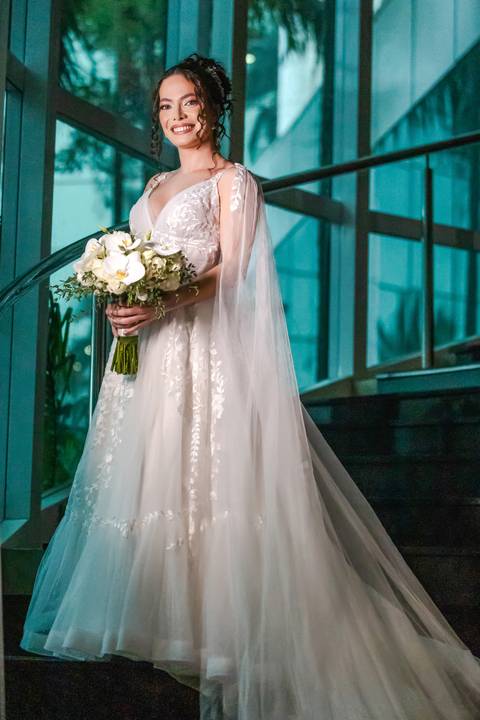 casamento-casar-noiva-make-off-hotel-vestido-buque-madrinha-mae-aliança-noivo-terno-igreja-civil-uberlandia-daniel-custodio-fotografias-fotos-wedding-buffet-chacara-po-do-sol-cerimonial-cerimonia-dj-padrinhos-festa-dança-filmagem-instagram-reels-maquiagem'