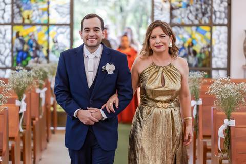 casamento-casar-noiva-make-off-hotel-vestido-buque-madrinha-mae-aliança-noivo-terno-igreja-civil-uberlandia-daniel-custodio-fotografias-fotos-wedding-buffet-chacara-po-do-sol-cerimonial-cerimonia-dj-padrinhos-festa-dança-filmagem-instagram-reels-maquiagem'