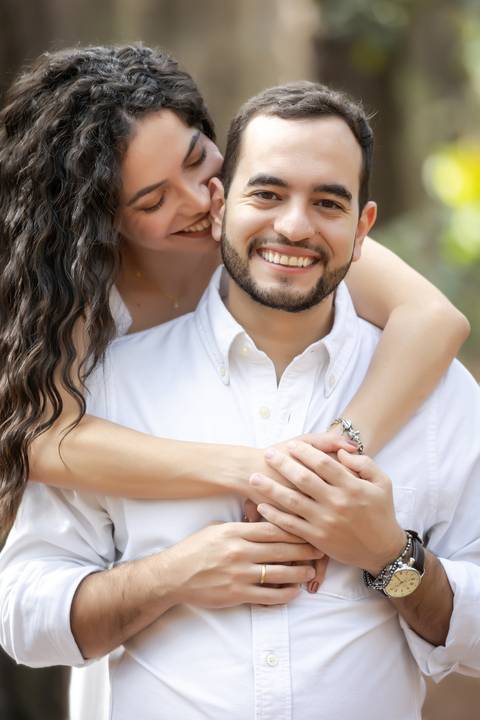 pre-wedding-ensaio-casal-fotos-casar-casamento-foto-fotografias-fotografo-daniel-custodio-make-noiva-noivo-buque-filmagem-love-madrinhas-padrinhos-chacara-igreja-civil-aliança-maquiagem-uberlandia-minas-gerias-lover-bride-fotografias-floresta-do-lobo-dj-'