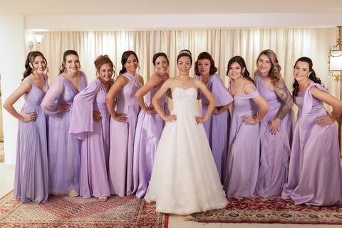 casamento-casa-fotografo-de-casamento-daniel-custodio-fotografias-noiva-noivo-madrinha-padrinho-vestido-make-cabelo-maquiagem-buque-mãe-pai-love-cerimonial-cerimonia-igreja-aliança-padre-buffet-DJ-familia-uberlandia-minas-gerias-brasil-foto-amor-brinde-'