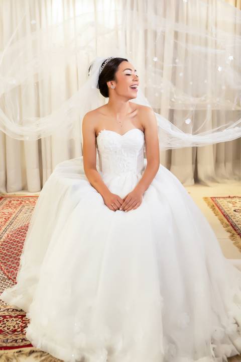 casamento-casa-fotografo-de-casamento-daniel-custodio-fotografias-noiva-noivo-madrinha-padrinho-vestido-make-cabelo-maquiagem-buque-mãe-pai-love-cerimonial-cerimonia-igreja-aliança-padre-buffet-DJ-familia-uberlandia-minas-gerias-brasil-foto-amor-brinde-'