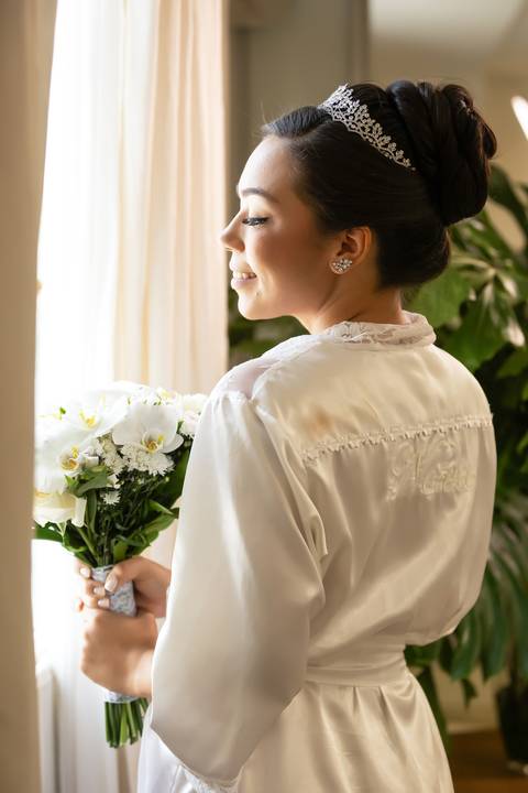 casamento-casa-fotografo-de-casamento-daniel-custodio-fotografias-noiva-noivo-madrinha-padrinho-vestido-make-cabelo-maquiagem-buque-mãe-pai-love-cerimonial-cerimonia-igreja-aliança-padre-buffet-DJ-familia-uberlandia-minas-gerias-brasil-foto-amor-brinde-'