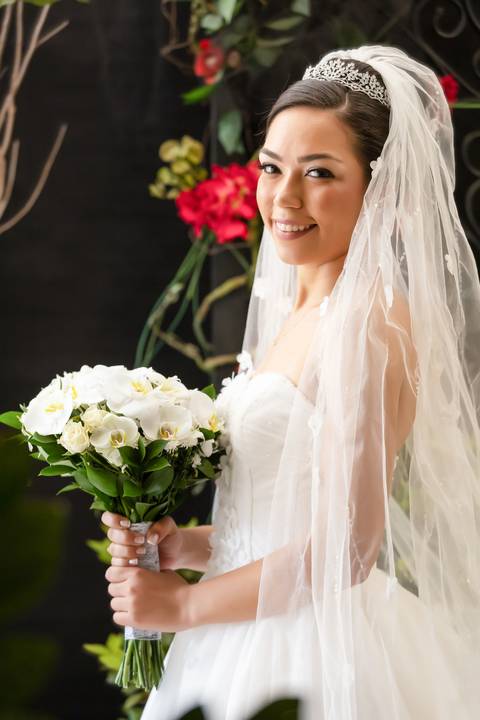 casamento-casa-fotografo-de-casamento-daniel-custodio-fotografias-noiva-noivo-madrinha-padrinho-vestido-make-cabelo-maquiagem-buque-mãe-pai-love-cerimonial-cerimonia-igreja-aliança-padre-buffet-DJ-familia-uberlandia-minas-gerias-brasil-foto-amor-brinde-'