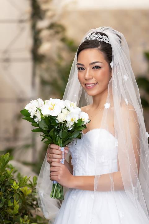 casamento-casa-fotografo-de-casamento-daniel-custodio-fotografias-noiva-noivo-madrinha-padrinho-vestido-make-cabelo-maquiagem-buque-mãe-pai-love-cerimonial-cerimonia-igreja-aliança-padre-buffet-DJ-familia-uberlandia-minas-gerias-brasil-foto-amor-brinde-'