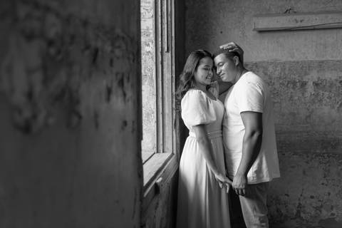 pre-wedding-ensaio-casal-fotos-casar-casamento-foto-fotografias-fotografo-daniel-custodio-make-noiva-noivo-buque-filmagem-love-madrinhas-padrinhos-chacara-igreja-civil-aliança-maquiagem-uberlandia-minas-gerias-lover-bride-fotografias-floresta-do-lobo-dj-'