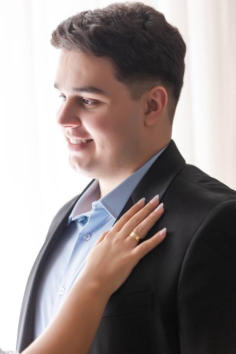 pre-wedding-ensaio-fotos-fotografias-casal-retrato-casar-casamento-wedding-patio-vinhedos-floresta-do-lobo-daniel-custodio-fotografo-noiva-noivo-civil-vestido-buque-make-madrinha-padrinho-por-do-sol-uberlandia-love-igreja-chacara-pet-cerimonial-cerimonia-'