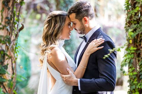 pre-wedding-araxa-minas-noiva-noivo-ensaio-namorados-fotografo-fotografias-daniel-custodio-buque-vestido-horizonte-perdido-amor-love-buque-atelie-cerimonial-cerimonia-por-do-sol-padrinhos-madrinhas-aliança-civil-casar-chacara-buffet-make-maquiagem-amor-oi'