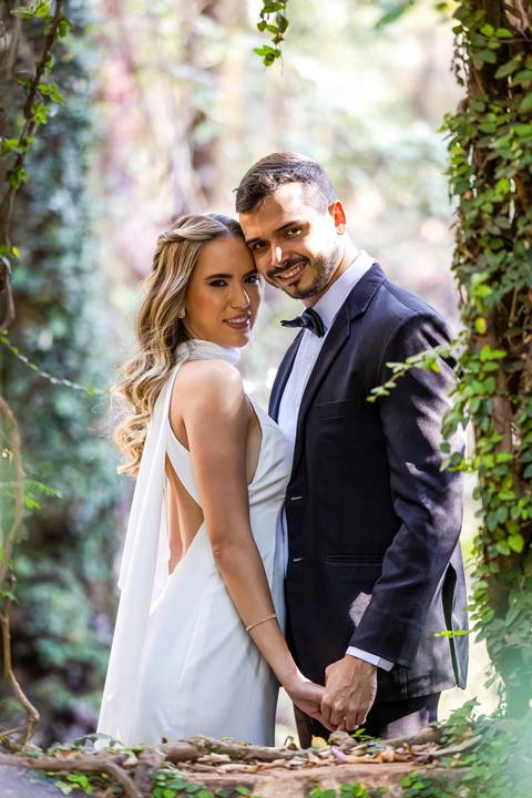 pre-wedding-araxa-minas-noiva-noivo-ensaio-namorados-fotografo-fotografias-daniel-custodio-buque-vestido-horizonte-perdido-amor-love-buque-atelie-cerimonial-cerimonia-por-do-sol-padrinhos-madrinhas-aliança-civil-casar-chacara-buffet-make-maquiagem-amor-oi'