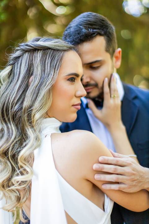 pre-wedding-araxa-minas-noiva-noivo-ensaio-namorados-fotografo-fotografias-daniel-custodio-buque-vestido-horizonte-perdido-amor-love-buque-atelie-cerimonial-cerimonia-por-do-sol-padrinhos-madrinhas-aliança-civil-casar-chacara-buffet-make-maquiagem-amor-oi'