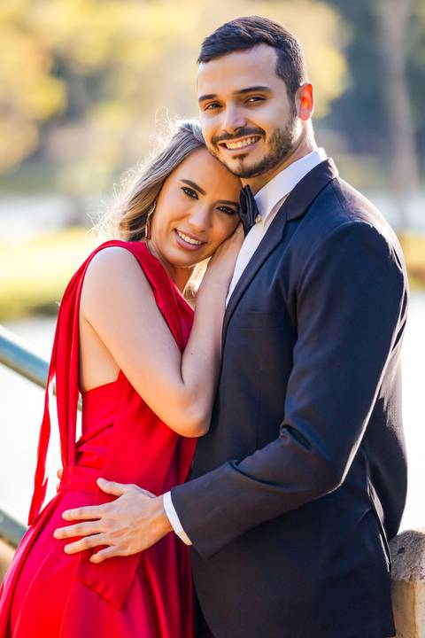 pre-wedding-araxa-minas-noiva-noivo-ensaio-namorados-fotografo-fotografias-daniel-custodio-buque-vestido-horizonte-perdido-amor-love-buque-atelie-cerimonial-cerimonia-por-do-sol-padrinhos-madrinhas-aliança-civil-casar-chacara-buffet-make-maquiagem-amor-oi'