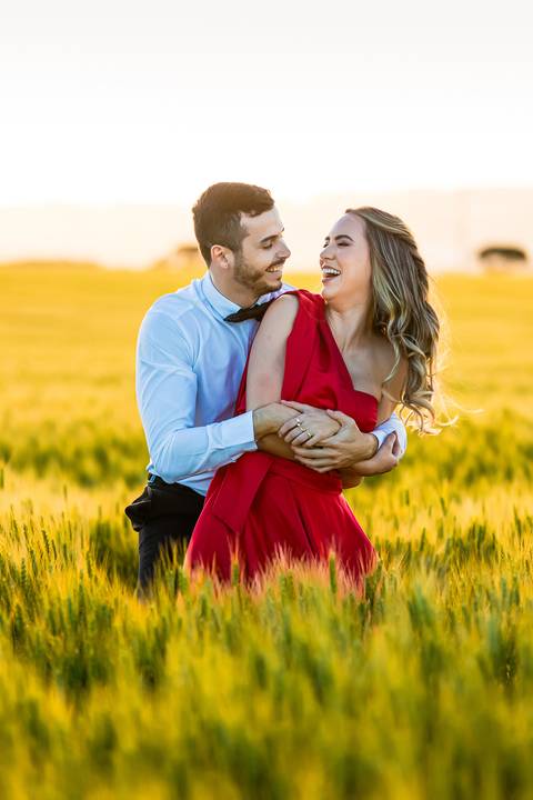 pre-wedding-araxa-minas-noiva-noivo-ensaio-namorados-fotografo-fotografias-daniel-custodio-buque-vestido-horizonte-perdido-amor-love-buque-atelie-cerimonial-cerimonia-por-do-sol-padrinhos-madrinhas-aliança-civil-casar-chacara-buffet-make-maquiagem-amor-oi'