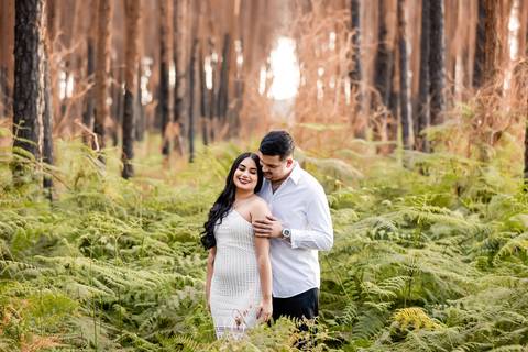 pre-wedding-araxa-minas-noiva-noivo-ensaio-namorados-fotografo-fotografias-daniel-custodio-buque-vestido-horizonte-perdido-amor-love-buque-atelie-cerimonial-cerimonia-por-do-sol-padrinhos-madrinhas-aliança-civil-casar-chacara-buffet-make-maquiagem-amor-oi'