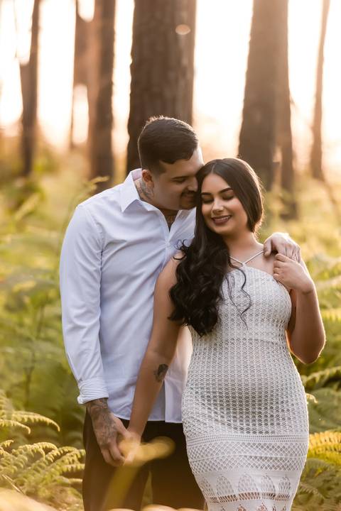 pre-wedding-araxa-minas-noiva-noivo-ensaio-namorados-fotografo-fotografias-daniel-custodio-buque-vestido-horizonte-perdido-amor-love-buque-atelie-cerimonial-cerimonia-por-do-sol-padrinhos-madrinhas-aliança-civil-casar-chacara-buffet-make-maquiagem-amor-oi'
