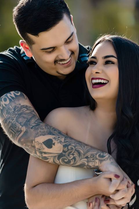 pre-wedding-araxa-minas-noiva-noivo-ensaio-namorados-fotografo-fotografias-daniel-custodio-buque-vestido-horizonte-perdido-amor-love-buque-atelie-cerimonial-cerimonia-por-do-sol-padrinhos-madrinhas-aliança-civil-casar-chacara-buffet-make-maquiagem-amor-oi'