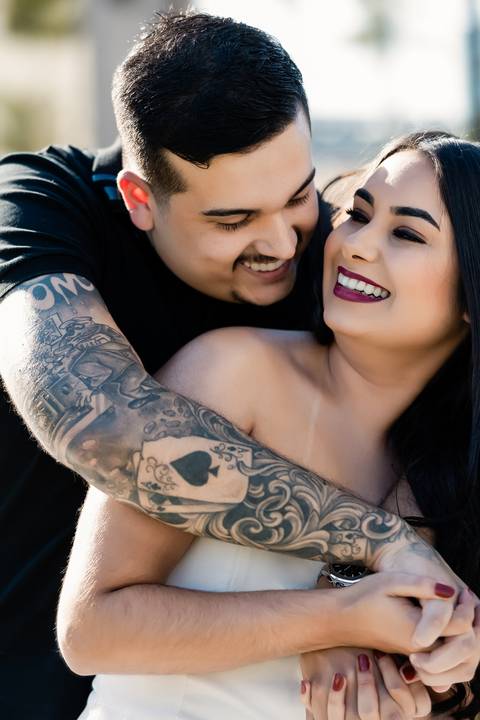 pre-wedding-araxa-minas-noiva-noivo-ensaio-namorados-fotografo-fotografias-daniel-custodio-buque-vestido-horizonte-perdido-amor-love-buque-atelie-cerimonial-cerimonia-por-do-sol-padrinhos-madrinhas-aliança-civil-casar-chacara-buffet-make-maquiagem-amor-oi'