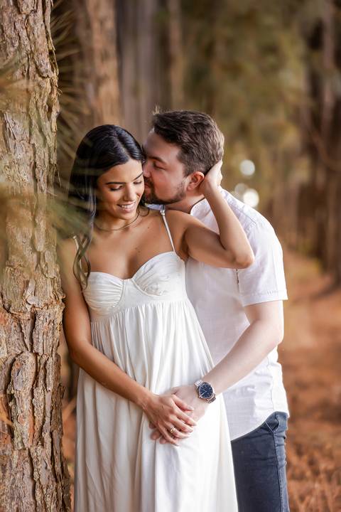 pre-wedding-araxa-minas-noiva-noivo-ensaio-namorados-fotografo-fotografias-daniel-custodio-buque-vestido-horizonte-perdido-amor-love-buque-atelie-cerimonial-cerimonia-por-do-sol-padrinhos-madrinhas-aliança-civil-casar-chacara-buffet-make-maquiagem-amor-oi'