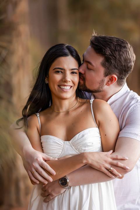 pre-wedding-araxa-minas-noiva-noivo-ensaio-namorados-fotografo-fotografias-daniel-custodio-buque-vestido-horizonte-perdido-amor-love-buque-atelie-cerimonial-cerimonia-por-do-sol-padrinhos-madrinhas-aliança-civil-casar-chacara-buffet-make-maquiagem-amor-oi'