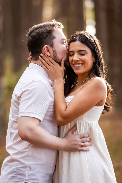 pre-wedding-araxa-minas-noiva-noivo-ensaio-namorados-fotografo-fotografias-daniel-custodio-buque-vestido-horizonte-perdido-amor-love-buque-atelie-cerimonial-cerimonia-por-do-sol-padrinhos-madrinhas-aliança-civil-casar-chacara-buffet-make-maquiagem-amor-oi'