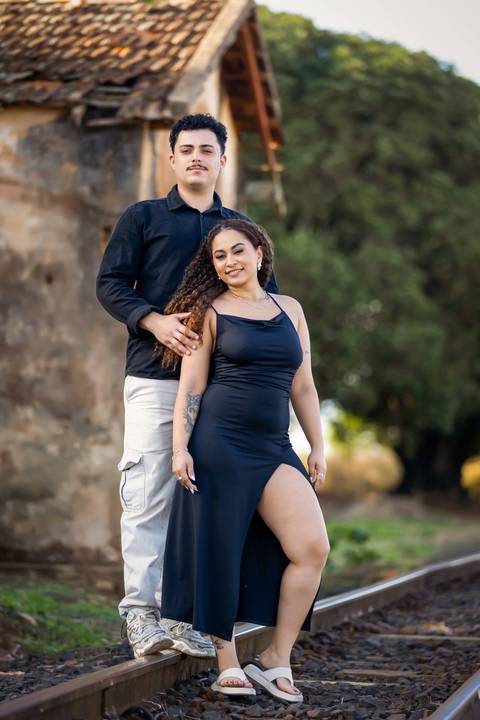 #PreWedding
#EnsaioPreWedding
#PreWeddingPerfeito
#CasalApaixonado
#EnsaioDeCasal
#AmorEmCadaClique
#PreWeddingDosSonhos
#FotografiaDeCasal
#MomentosQueEncantam
#AmorQueTransborda
#EnsaioRomântico
#FotografiaComAmor
#PreWeddingEmUberlândia
#PreWeddingEmAr'