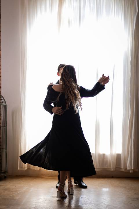 pre-wedding-araxa-minas-noiva-noivo-ensaio-namorados-fotografo-fotografias-daniel-custodio-buque-vestido-horizonte-perdido-amor-love-buque-atelie-cerimonial-cerimonia-por-do-sol-padrinhos-madrinhas-aliança-civil-casar-chacara-buffet-make-maquiagem-amor-oi'