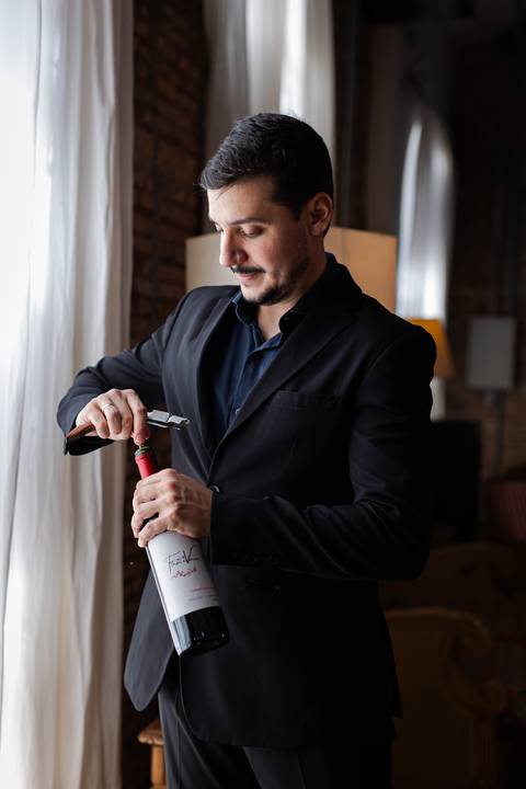 pre-wedding-araxa-minas-noiva-noivo-ensaio-namorados-fotografo-fotografias-daniel-custodio-buque-vestido-horizonte-perdido-amor-love-buque-atelie-cerimonial-cerimonia-por-do-sol-padrinhos-madrinhas-aliança-civil-casar-chacara-buffet-make-maquiagem-amor-oi'