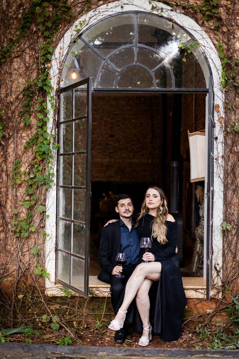 pre-wedding-araxa-minas-noiva-noivo-ensaio-namorados-fotografo-fotografias-daniel-custodio-buque-vestido-horizonte-perdido-amor-love-buque-atelie-cerimonial-cerimonia-por-do-sol-padrinhos-madrinhas-aliança-civil-casar-chacara-buffet-make-maquiagem-amor-oi'