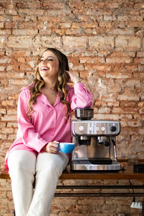 pre-wedding-araxa-minas-noiva-noivo-ensaio-namorados-fotografo-fotografias-daniel-custodio-buque-vestido-horizonte-perdido-amor-love-buque-atelie-cerimonial-cerimonia-por-do-sol-padrinhos-madrinhas-aliança-civil-casar-chacara-buffet-make-maquiagem-amor-oi'