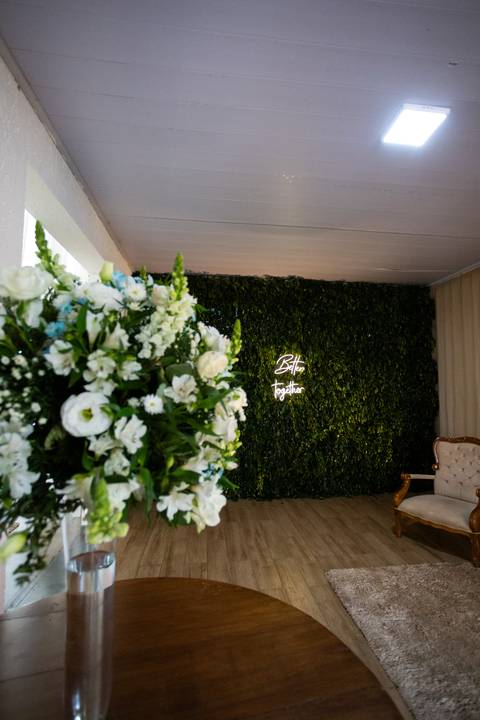 casamento-casa-fotografo-de-casamento-daniel-custodio-fotografias-noiva-noivo-madrinha-padrinho-vestido-make-cabelo-maquiagem-buque-mãe-pai-love-cerimonial-cerimonia-igreja-aliança-padre-buffet-DJ-familia-uberlandia-minas-gerias-brasil-foto-amor-brinde-'