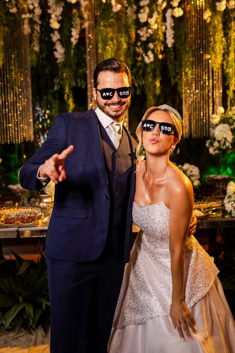 casar-casamento-wedding-cerimonia-make-noiva-noivo-araguari-vestido-maquiagem-buque-madrinha-daniel-custodio-uberlandia-festa-cerimonial-amor-aliança-video-dj-buffet-damas-love-fotografias-fotografo-minas-gerais-carro-pista-banda-cabelo-igreja-padre-reels'