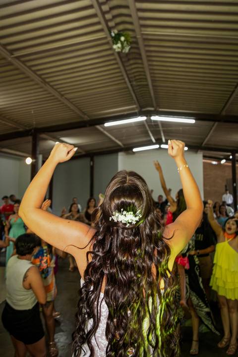 civil-casamento-cartorio-noiva-noivo-vestido-buque-terno-aliança-madrinha-padrinho-terno-foto-fotografo-fotografias-casar-filmar-make-maquiagem-video-uberlandia-minas-araguari-amor-love-cerimonia-chacara-por-do-sol-festa-banda-mae-pai-chacara-brasil-paz'