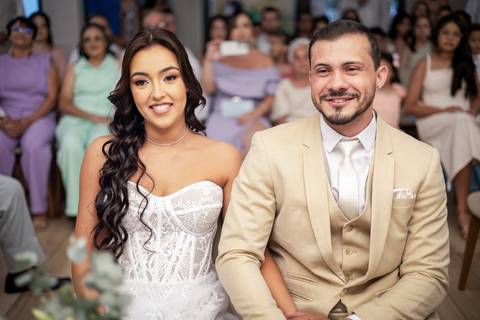 civil-casamento-cartorio-noiva-noivo-vestido-buque-terno-aliança-madrinha-padrinho-terno-foto-fotografo-fotografias-casar-filmar-make-maquiagem-video-uberlandia-minas-araguari-amor-love-cerimonia-chacara-por-do-sol-festa-banda-mae-pai-chacara-brasil-paz'