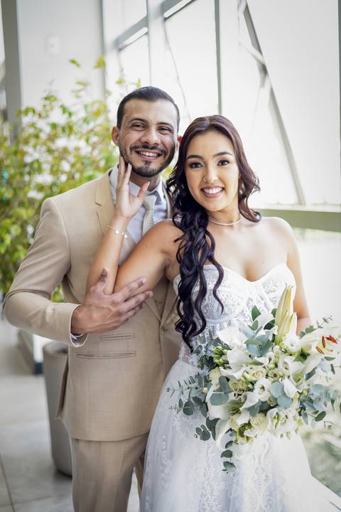 civil-casamento-cartorio-noiva-noivo-vestido-buque-terno-aliança-madrinha-padrinho-terno-foto-fotografo-fotografias-casar-filmar-make-maquiagem-video-uberlandia-minas-araguari-amor-love-cerimonia-chacara-por-do-sol-festa-banda-mae-pai-chacara-brasil-paz'