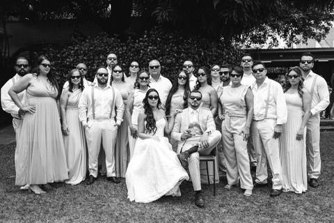 civil-casamento-cartorio-noiva-noivo-vestido-buque-terno-aliança-madrinha-padrinho-terno-foto-fotografo-fotografias-casar-filmar-make-maquiagem-video-uberlandia-minas-araguari-amor-love-cerimonia-chacara-por-do-sol-festa-banda-mae-pai-chacara-brasil-paz'