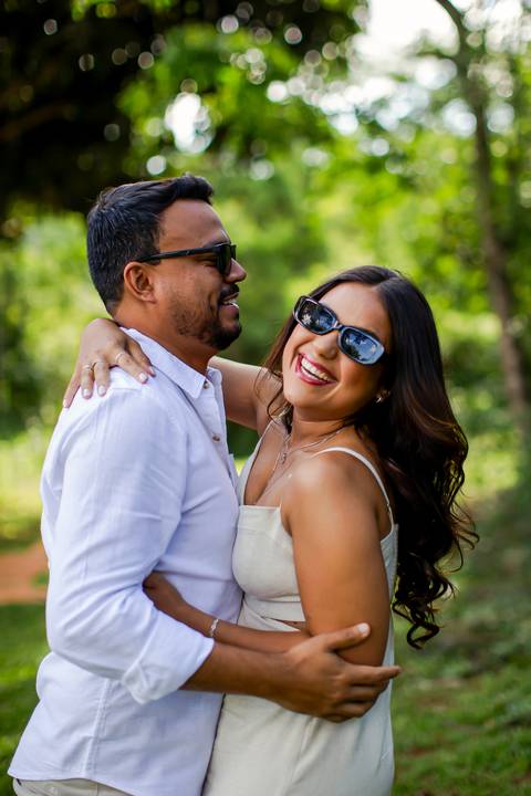 casar-casamento-wedding-cerimonia-make-noiva-noivo-araguari-vestido-maquiagem-buque-madrinha-daniel-custodio-uberlandia-festa-cerimonial-amor-aliança-video-dj-buffet-damas-love-fotografias-fotografo-minas-gerais-carro-pista-banda-cabelo-igreja-padre-reels'