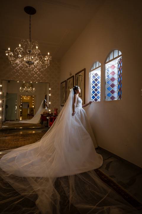 casar-casamento-wedding-cerimonia-make-noiva-noivo-araguari-vestido-maquiagem-buque-madrinha-daniel-custodio-uberlandia-festa-cerimonial-amor-aliança-video-dj-buffet-damas-love-fotografias-fotografo-minas-gerais-carro-pista-banda-cabelo-igreja-padre-reels'