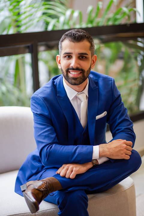 casar-casamento-wedding-cerimonia-make-noiva-noivo-araguari-vestido-maquiagem-buque-madrinha-daniel-custodio-uberlandia-festa-cerimonial-amor-aliança-video-dj-buffet-damas-love-fotografias-fotografo-minas-gerais-carro-pista-banda-cabelo-igreja-padre-reels'