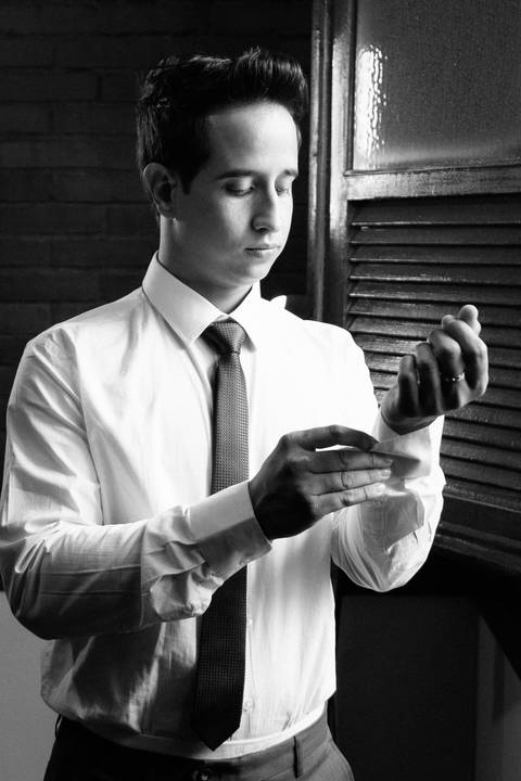 casar-casamento-wedding-cerimonia-make-noiva-noivo-araguari-vestido-maquiagem-buque-madrinha-daniel-custodio-uberlandia-festa-cerimonial-amor-aliança-video-dj-buffet-damas-love-fotografias-fotografo-minas-gerais-carro-pista-banda-cabelo-igreja-padre-reels'