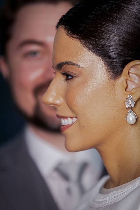 casar-casamento-wedding-cerimonia-make-noiva-noivo-araguari-vestido-maquiagem-buque-madrinha-daniel-custodio-uberlandia-festa-cerimonial-amor-aliança-video-dj-buffet-damas-love-fotografias-fotografo-minas-gerais-carro-pista-banda-cabelo-igreja-padre-reels'